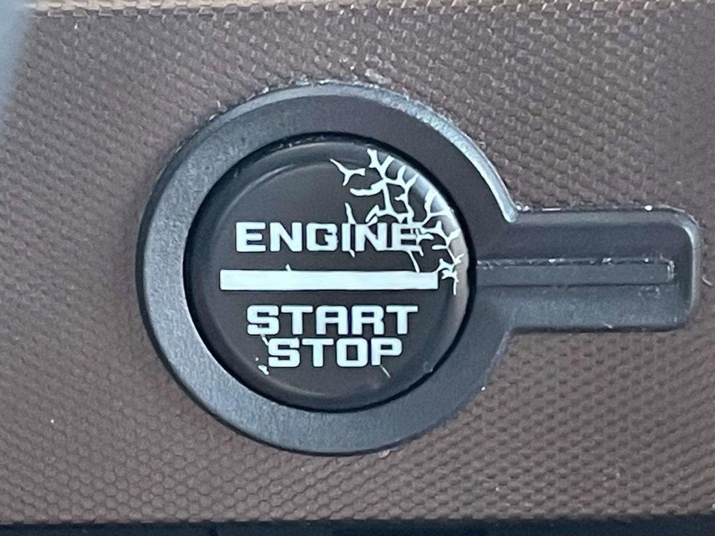 Certified 2022 Ford Bronco Outer Banks image 25