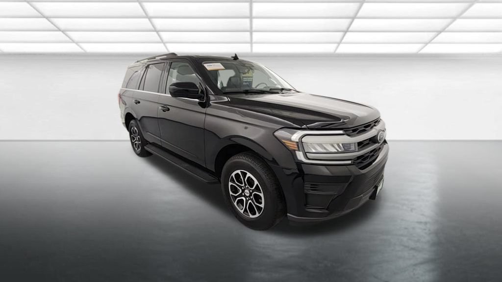 Certified 2024 Ford Expedition XLT AWD/4WD image 10