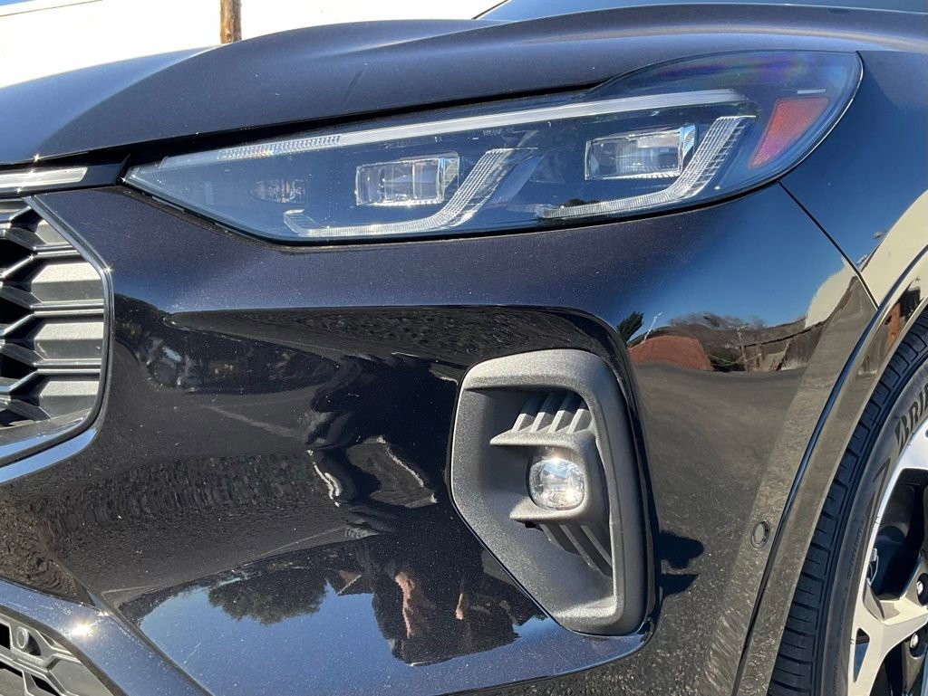 Certified 2024 Ford Escape ST-Line Elite w/ Premium Technology Package image 82