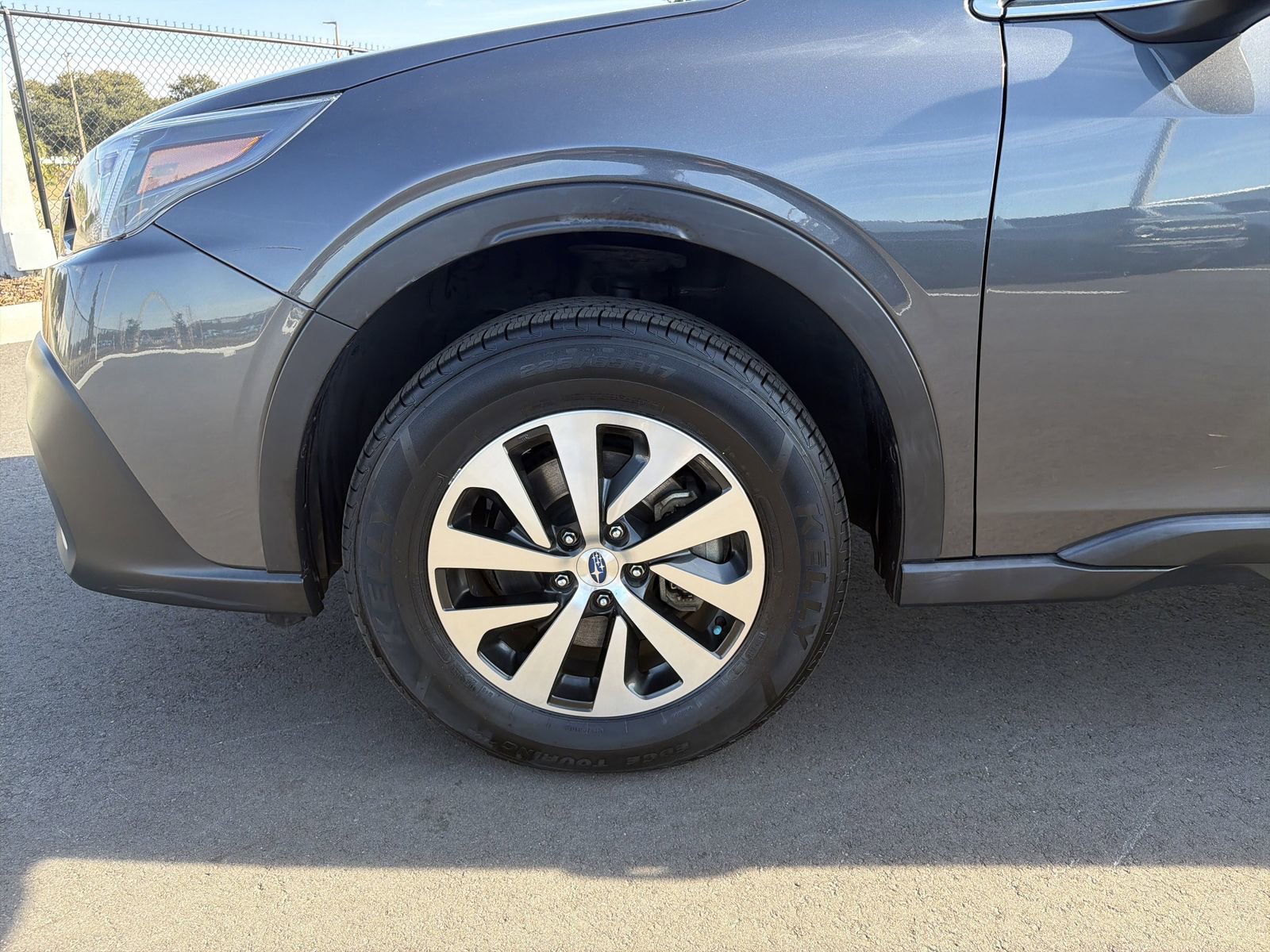 Used 2021 Subaru Outback Premium image 31