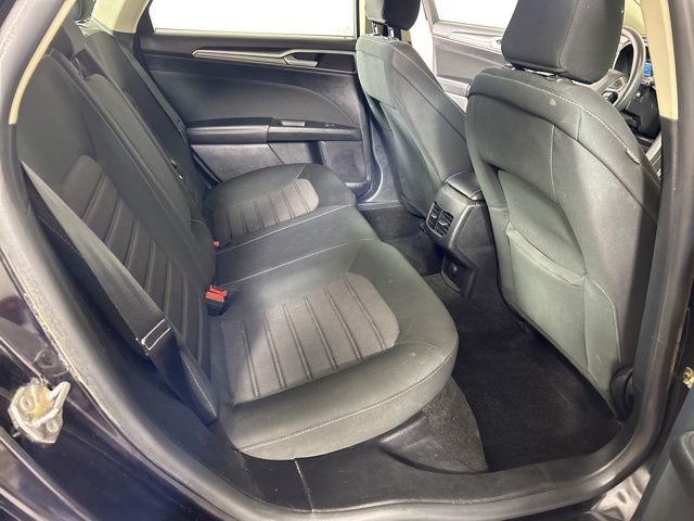 Certified 2020 Ford Fusion SE FWD image 20