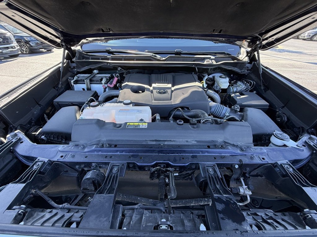 Used 2023 Toyota Tundra Limited image 33