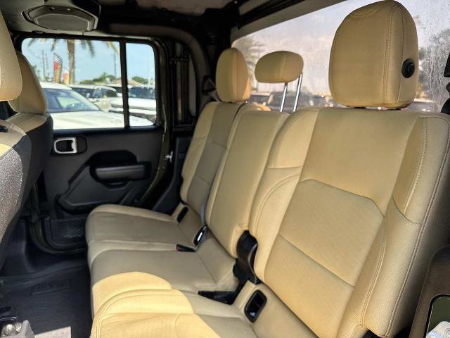 Used 2022 Jeep Gladiator Sport AWD/4WD image 19