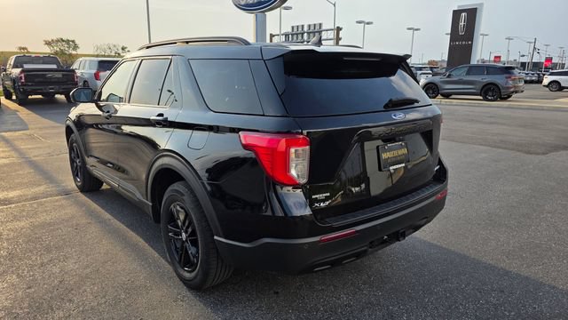 Certified 2024 Ford Explorer XLT w/ Equipment Group 202A AWD/4WD image 5
