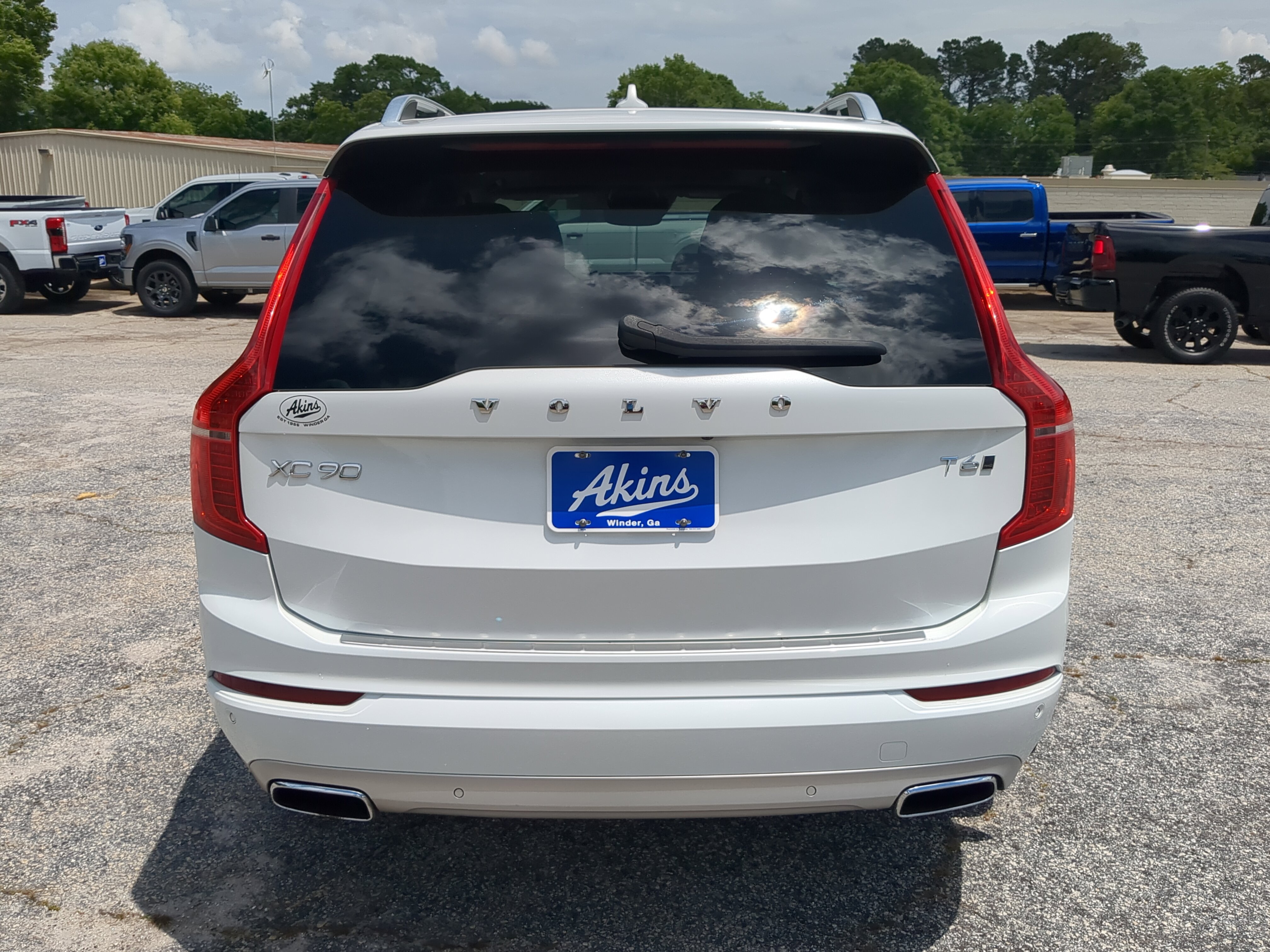 Used 2019 Volvo XC90 T6 Momentum w/ Advanced Package AWD/4WD image 4