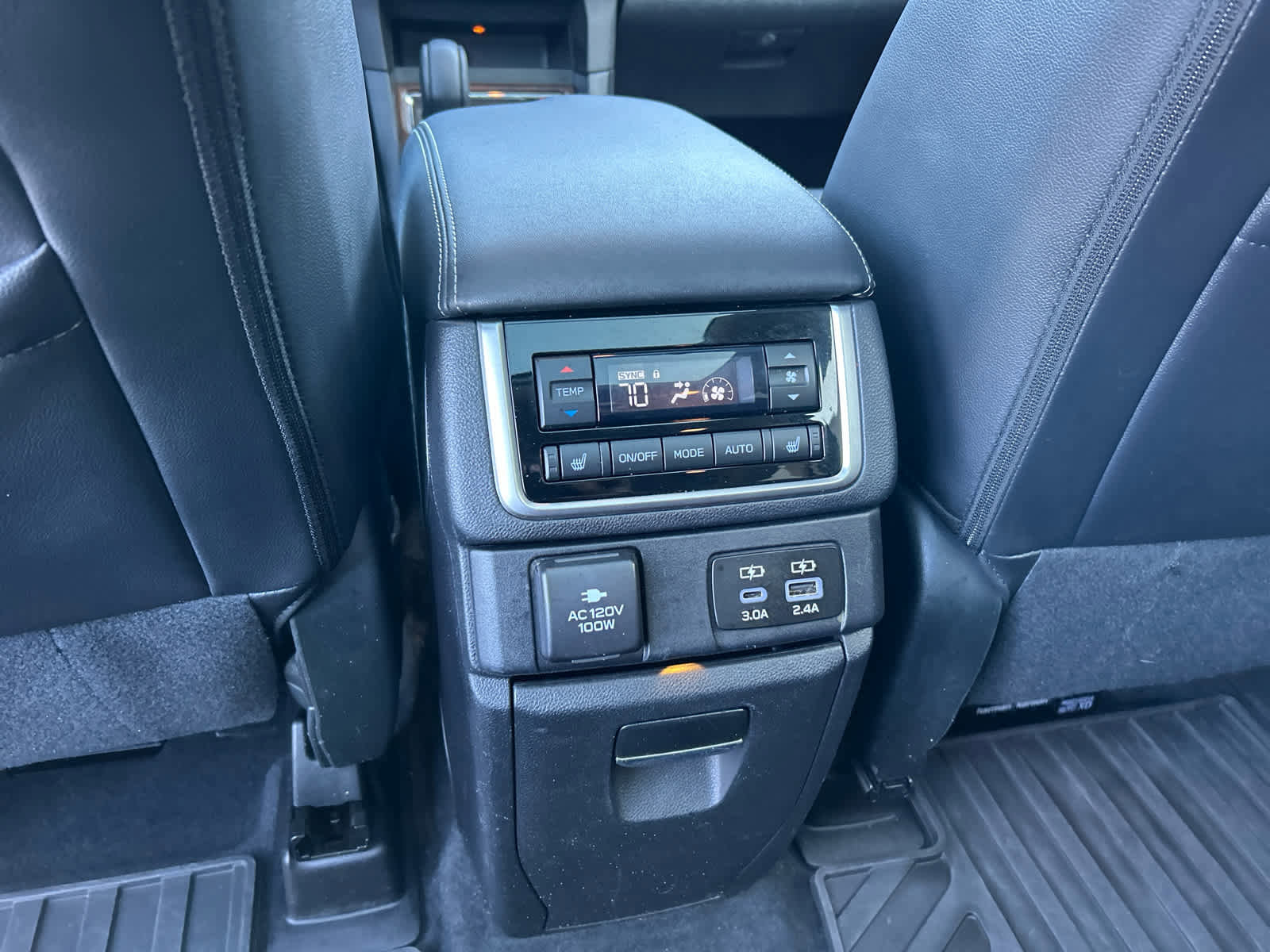 Used 2024 Subaru Ascent Touring image 25