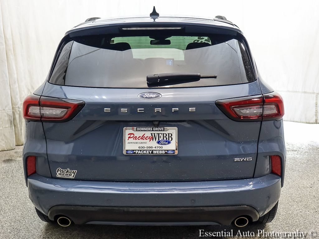 Certified 2023 Ford Escape ST-Line Elite AWD/4WD image 6