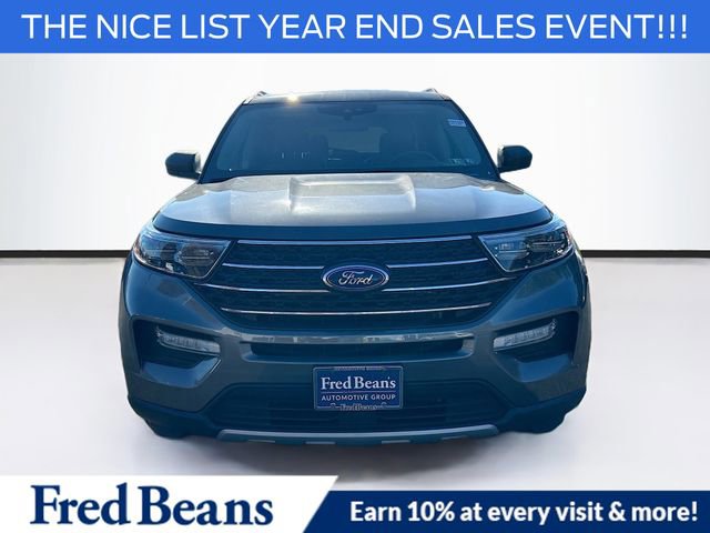 Certified 2022 Ford Explorer XLT w/ Equipment Group 202A image 2