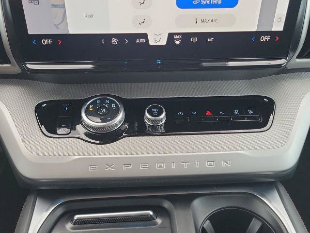 Certified 2025 Ford Expedition Active AWD/4WD image 30