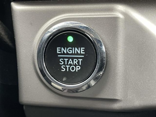 Certified 2022 Ford F150 XLT w/ Equipment Group 302A High image 29