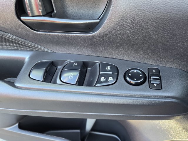 Used 2024 Nissan Kicks S image 25