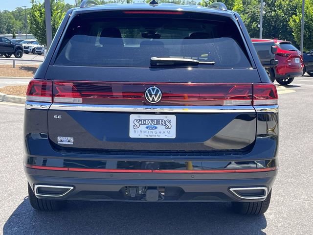 Used 2024 Volkswagen Atlas SE w/ Black Wheel Package FWD image 5