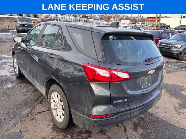 Used 2020 Chevrolet Equinox LS image 3