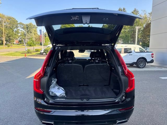 Used 2021 Volvo XC90 T8 R-Design AWD/4WD image 11