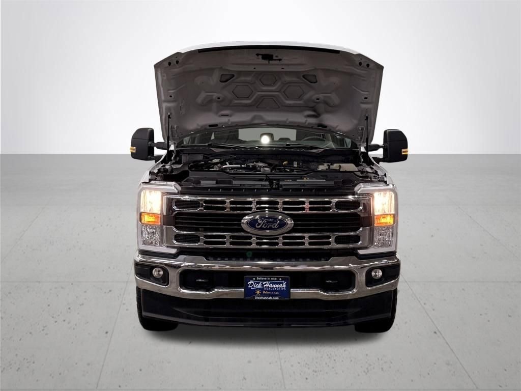 Certified 2024 Ford F350 XLT image 6
