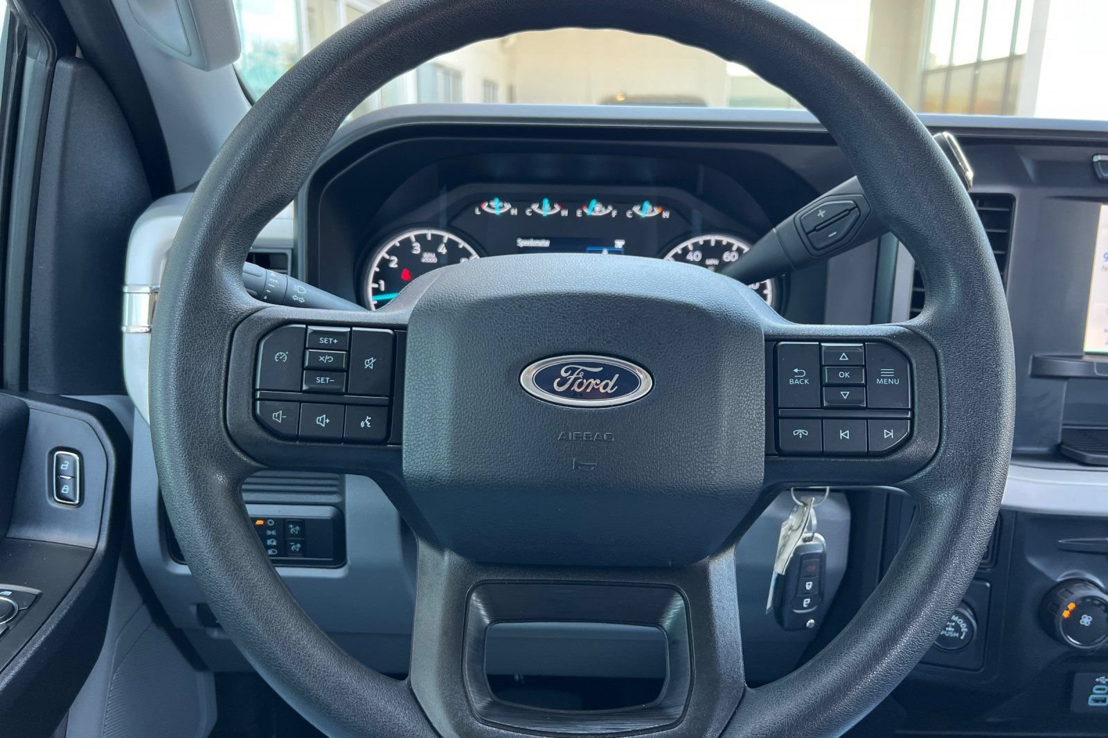 Certified 2024 Ford F250 XL w/ XL Chrome Package RWD image 22