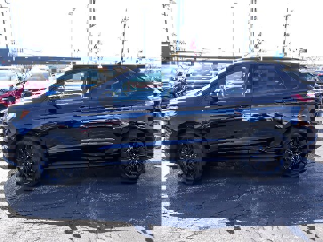 Certified 2023 Ford Edge ST-Line image 5