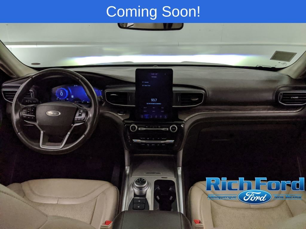 Certified 2023 Ford Explorer Platinum w/ Technology Package image 7