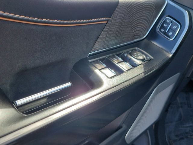 Certified 2022 Ford F150 Platinum w/ Equipment Group 701A High image 24