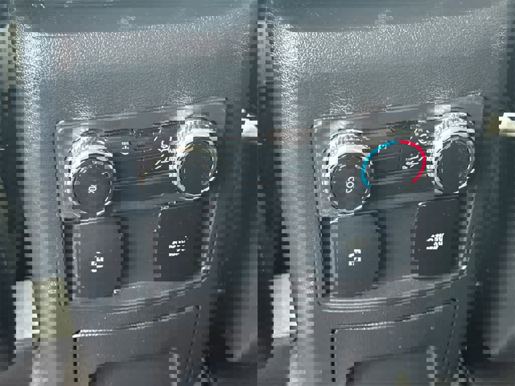 Certified 2022 Ford Explorer Limited w/ Hybrid Equipment Group 310A image 20