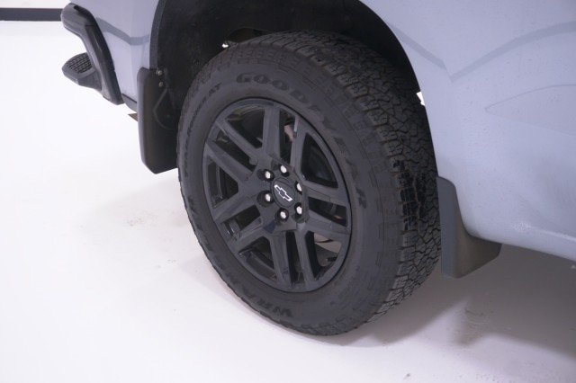 Used 2025 Chevrolet Silverado 1500 W/T w/ WT Value Package AWD/4WD image 6
