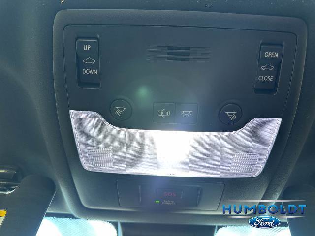 Used 2018 Lexus IS 300 AWD image 36