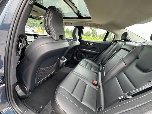 Used 2024 Volvo S60 B5 Core FWD image 28
