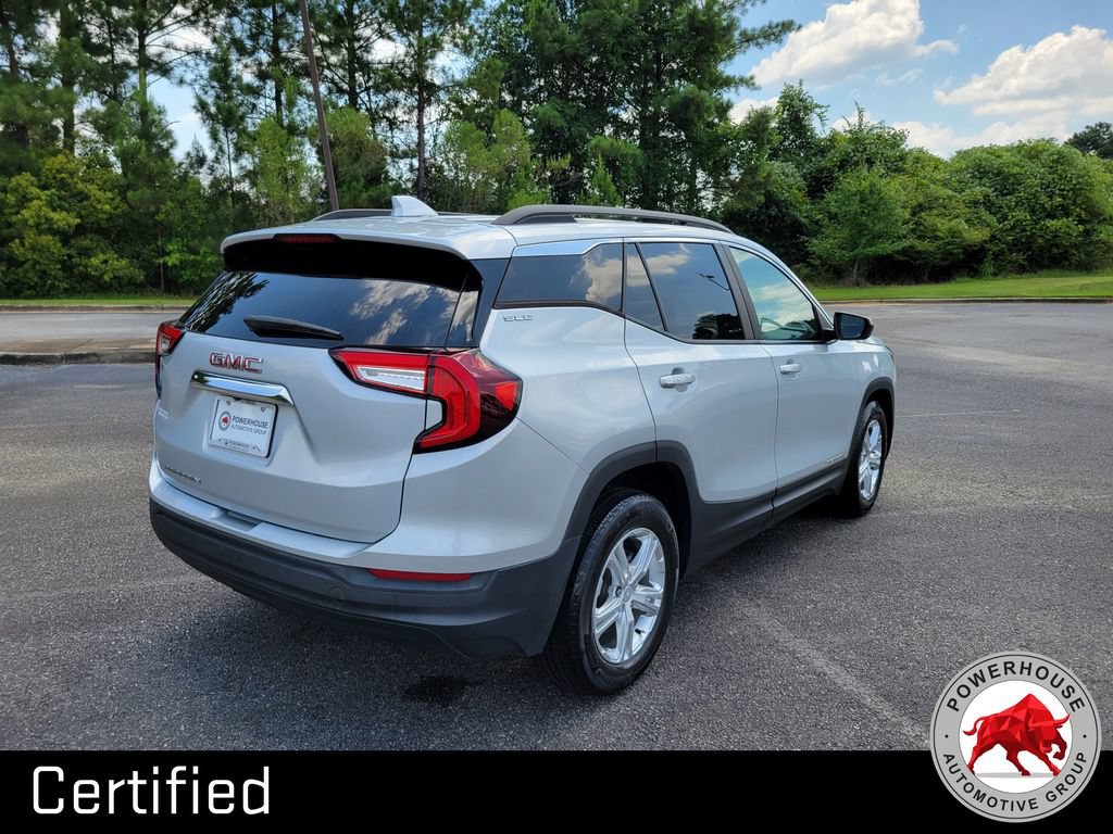Used 2022 GMC Terrain SLE w/ Driver Convenience Package FWD image 5