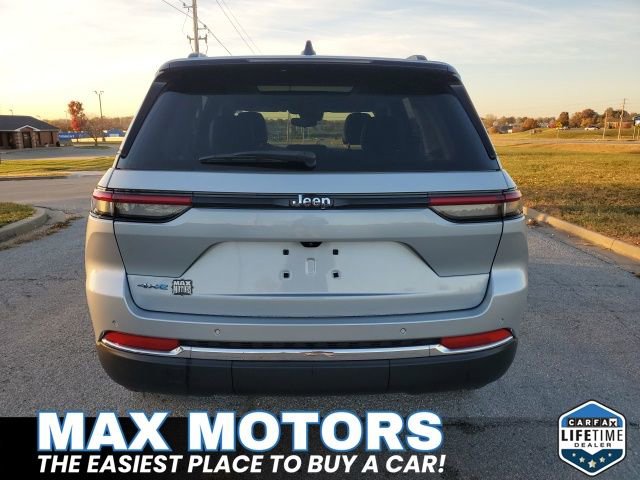 Used 2024 Jeep Grand Cherokee Limited 4xe image 4