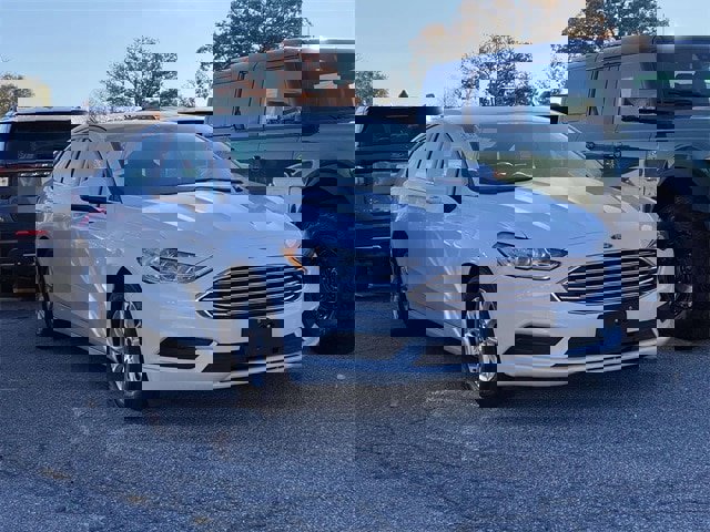 Certified 2018 Ford Fusion S image 12