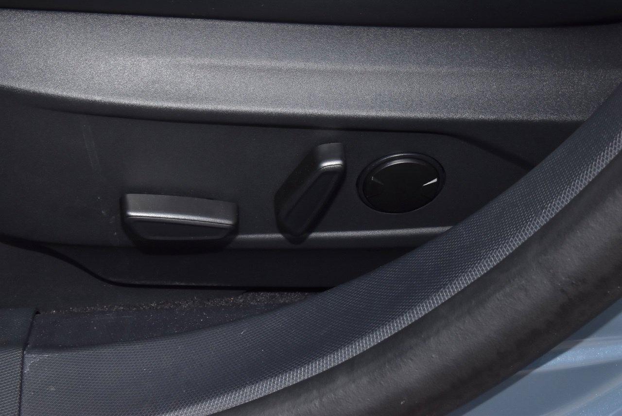 Certified 2023 Ford Mustang Mach-E Select RWD image 33