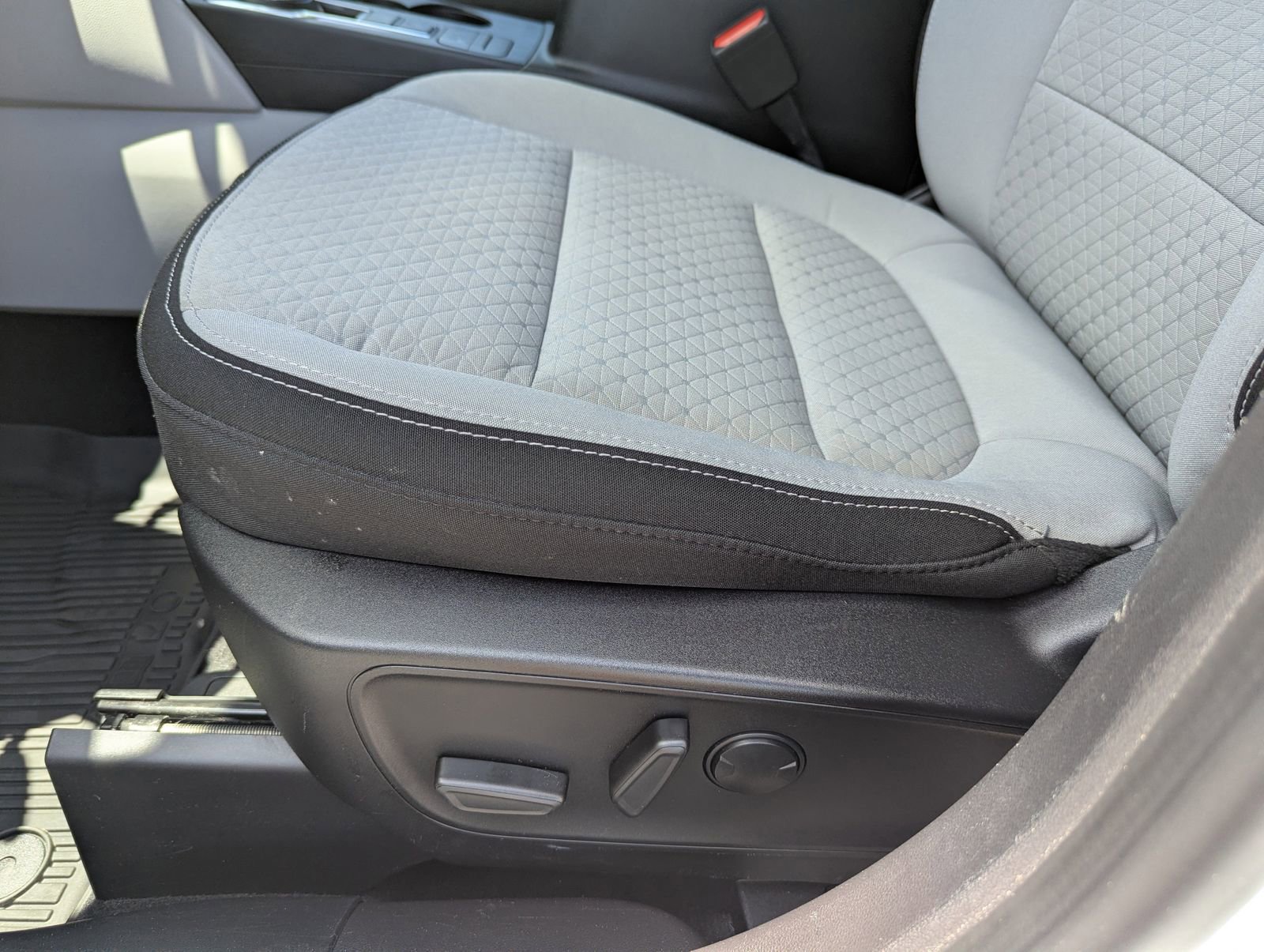 Certified 2023 Ford Escape Active FWD image 17