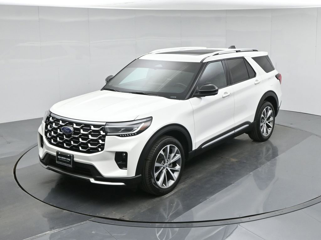 Certified 2025 Ford Explorer Platinum w/ Ultimate Package image 46
