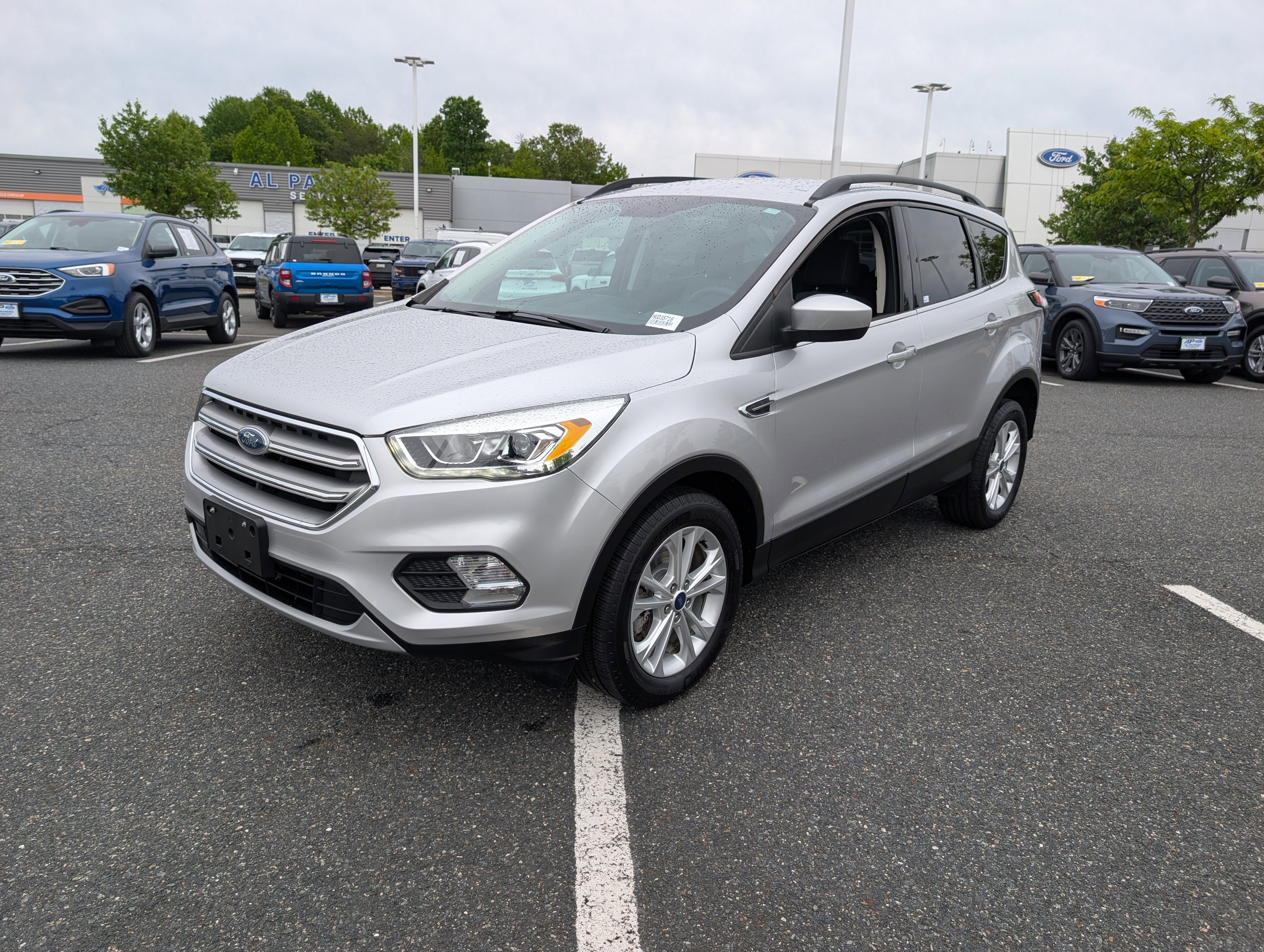 Certified 2017 Ford Escape SE w/ Equipment Group 201A AWD/4WD image 7