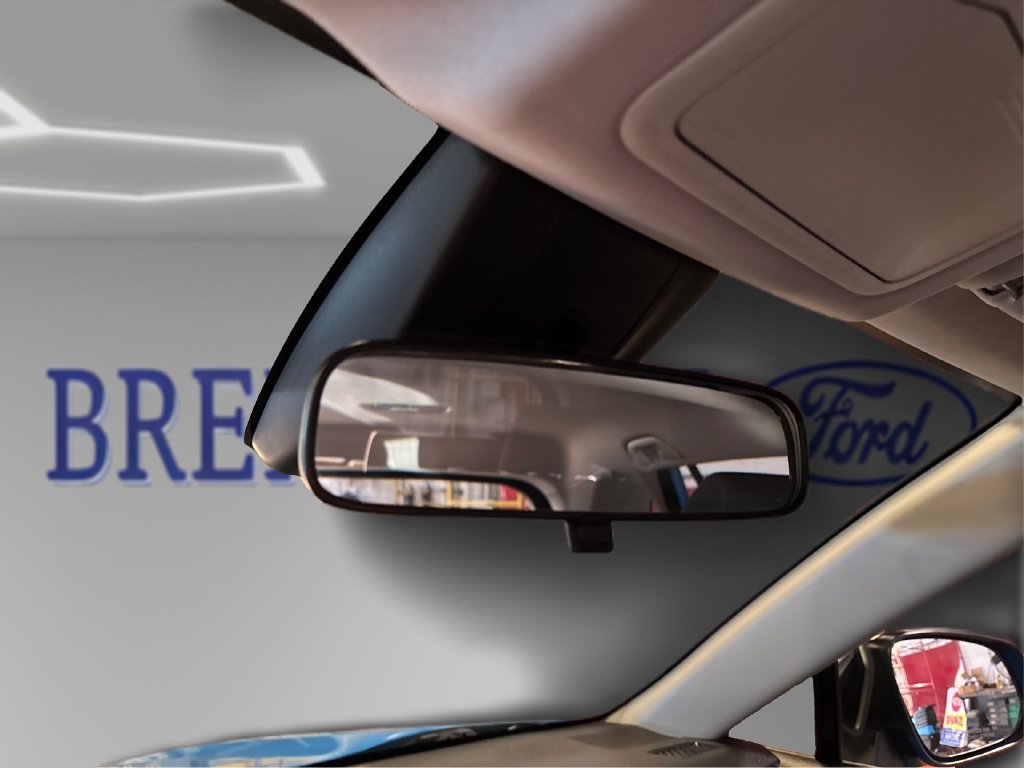 Used 2019 Toyota RAV4 LE AWD/4WD image 26