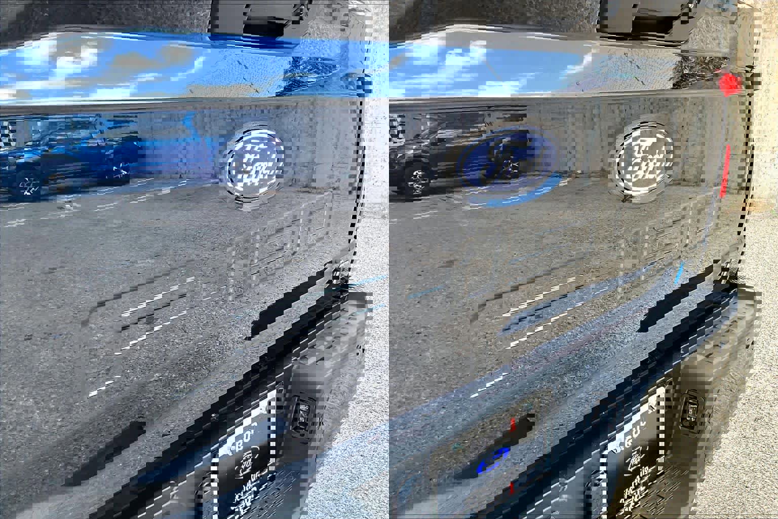 Certified 2025 Ford F150 Lightning XLT w/ Max Trailer Tow Package image 12