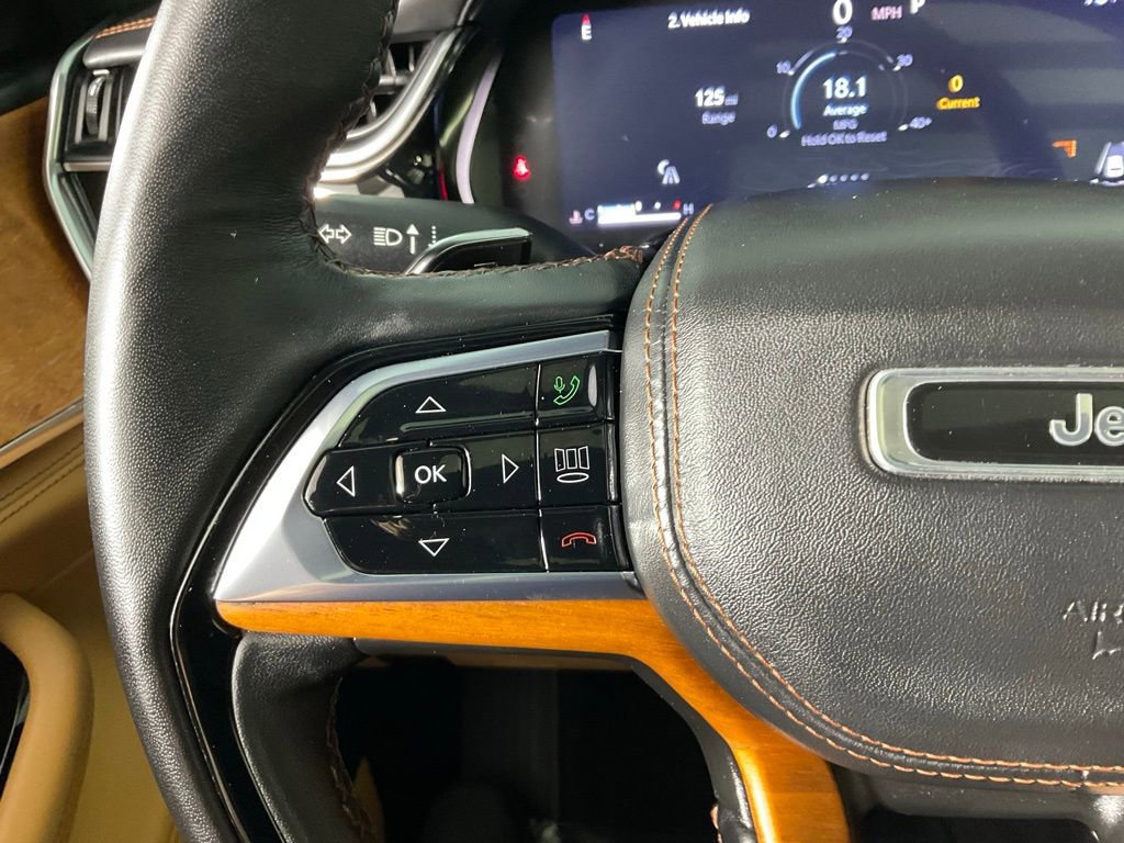 Used 2023 Jeep Grand Cherokee Summit image 24