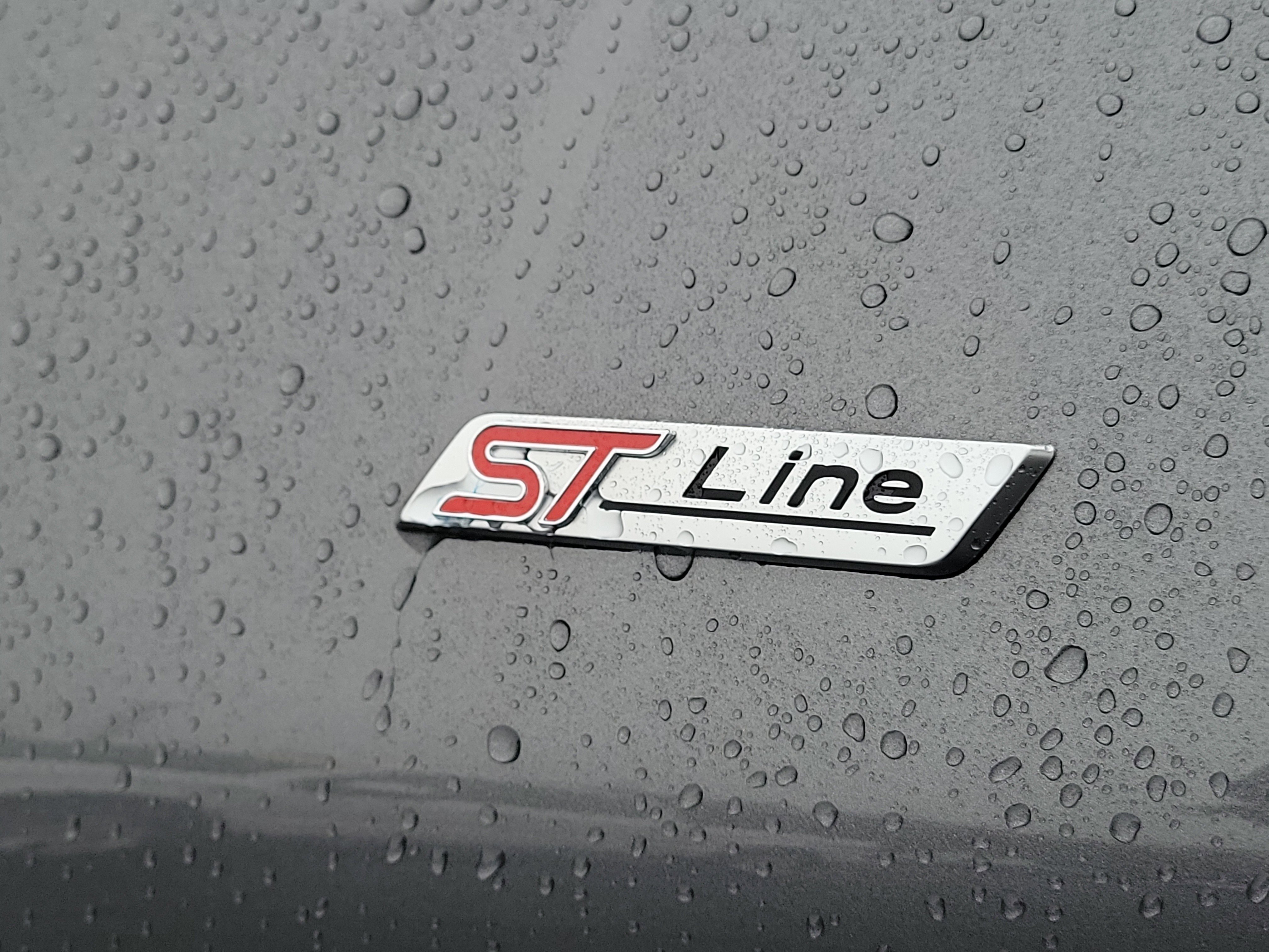 Certified 2023 Ford Explorer ST-Line w/ Class IV Trailer Tow Package image 8