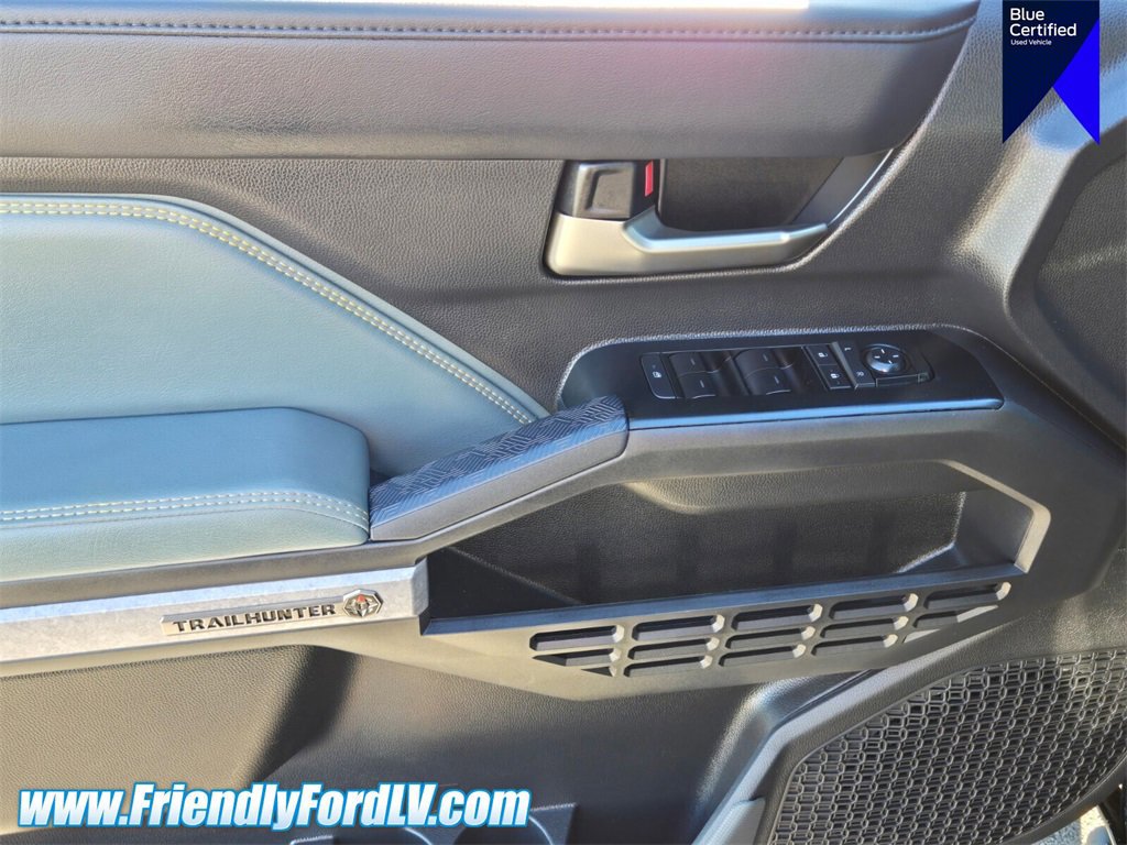 Used 2025 Toyota Tacoma Trailhunter image 19