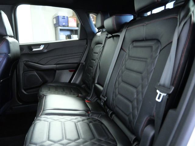 Certified 2024 Ford Escape ST-Line Elite w/ Premium Technology Package AWD/4WD image 14