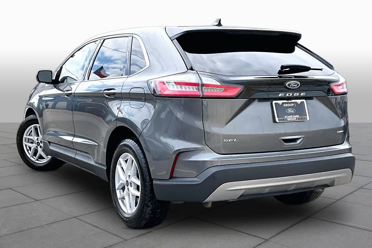 Certified 2022 Ford Edge SEL w/ Convenience Package AWD/4WD image 12
