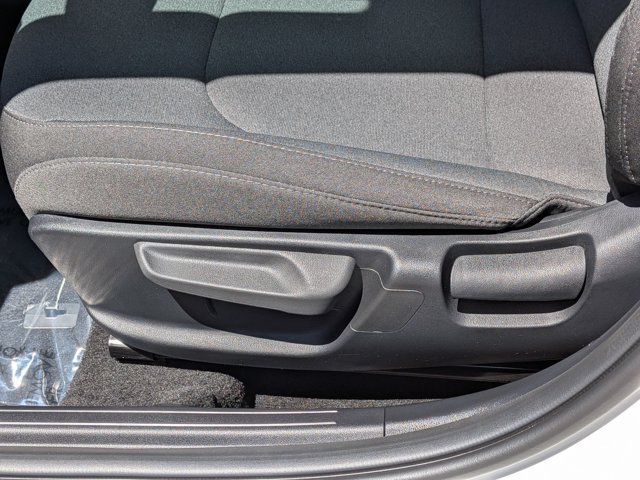 Used 2025 Kia K4 FWD image 16