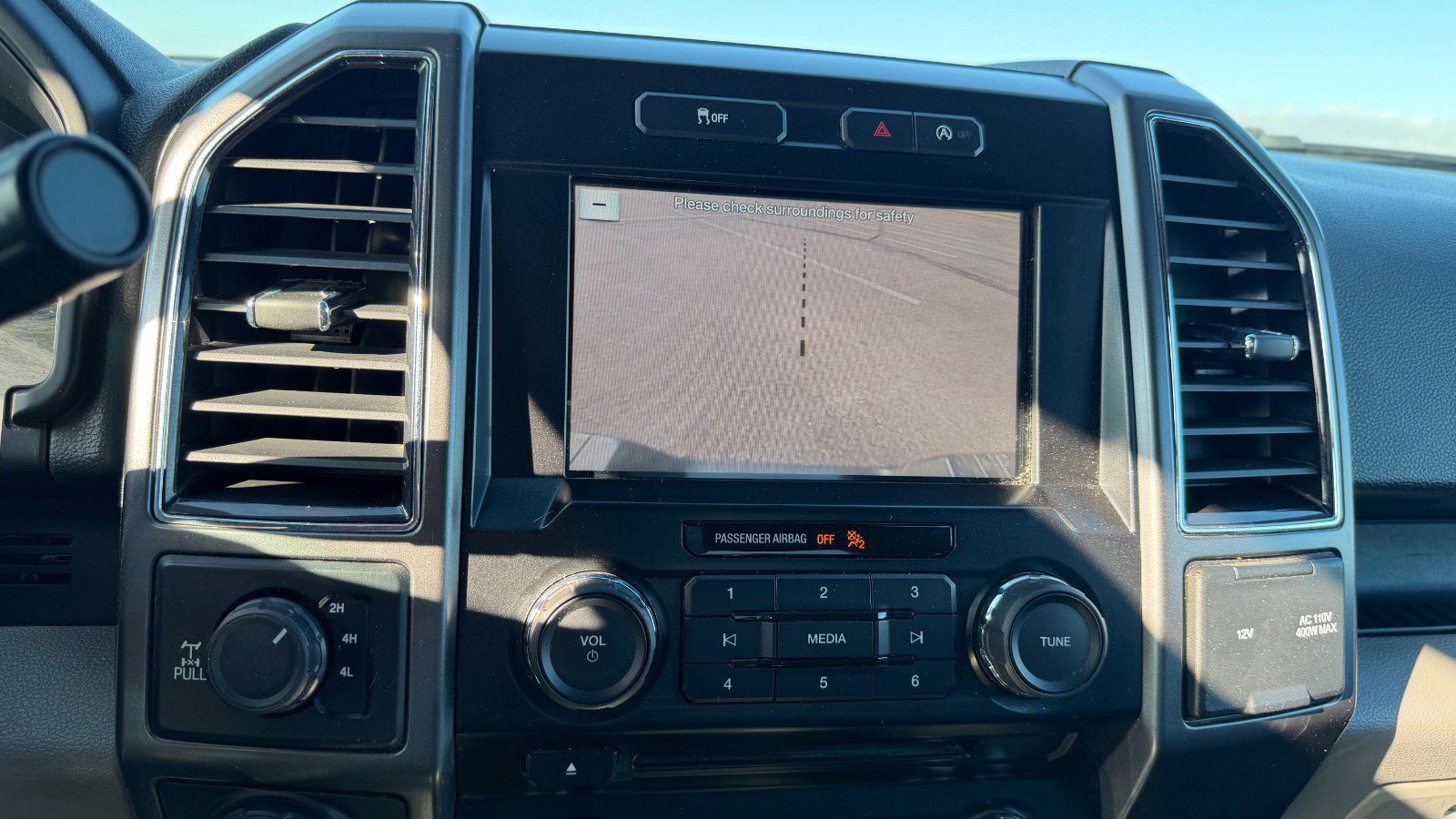 Certified 2017 Ford F150 XLT w/ Equipment Group 302A Luxury image 40