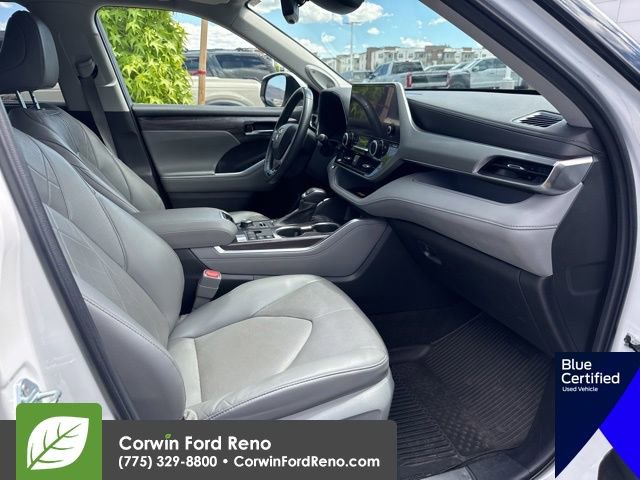 Used 2023 Toyota Highlander Platinum AWD/4WD image 14