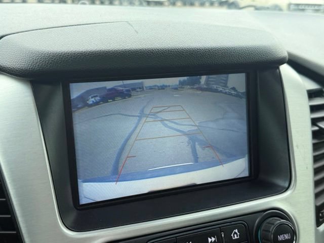 Used 2019 GMC Yukon XL SLT w/ Premium Edition AWD/4WD image 5