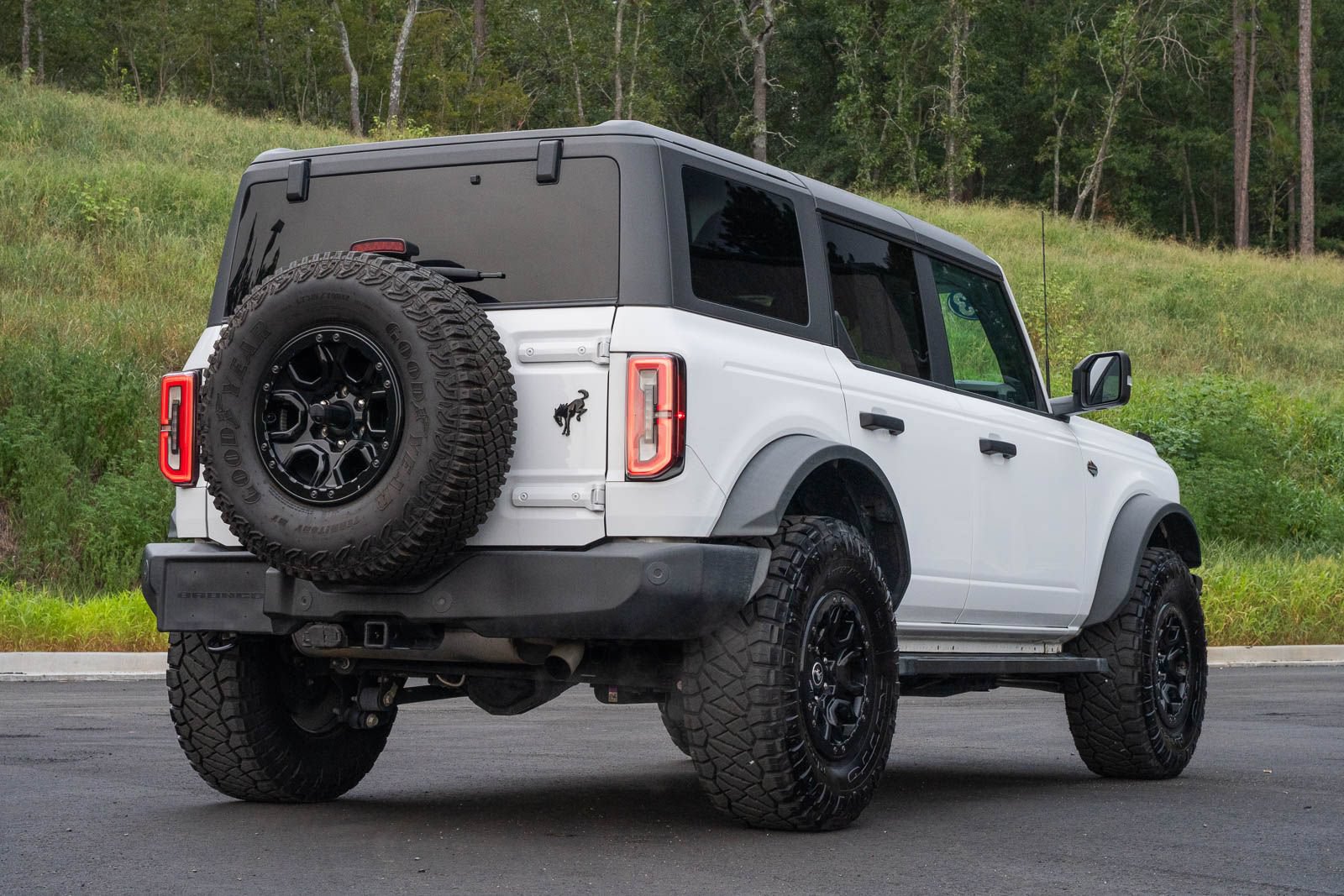 Certified 2023 Ford Bronco Wildtrak AWD/4WD image 7