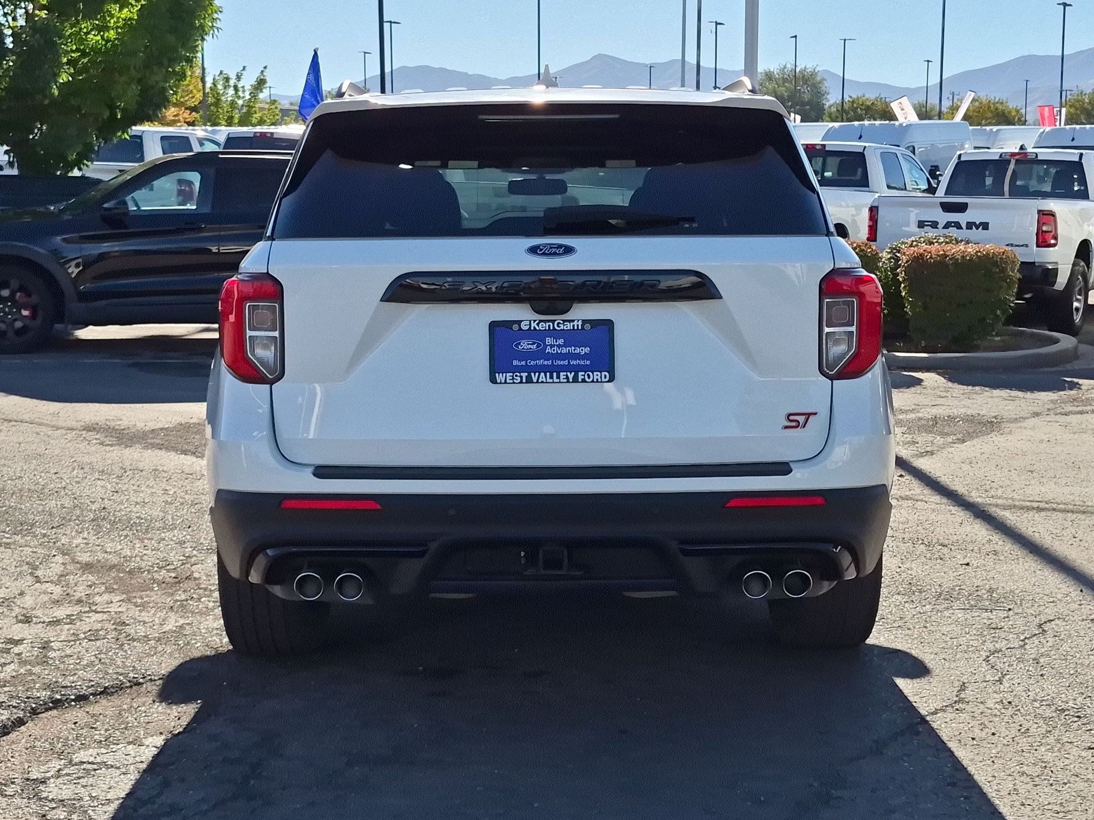 Certified 2023 Ford Explorer ST w/ Technology Package AWD/4WD image 5