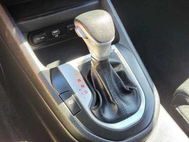 Used 2023 Kia Forte LXS FWD image 22