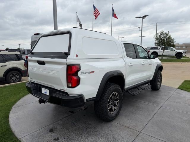 Used 2024 Chevrolet Colorado ZR2 w/ Technology Package image 3