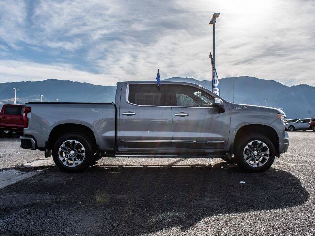 Used 2024 Chevrolet Silverado 1500 High Country w/ Technology Package AWD/4WD image 4